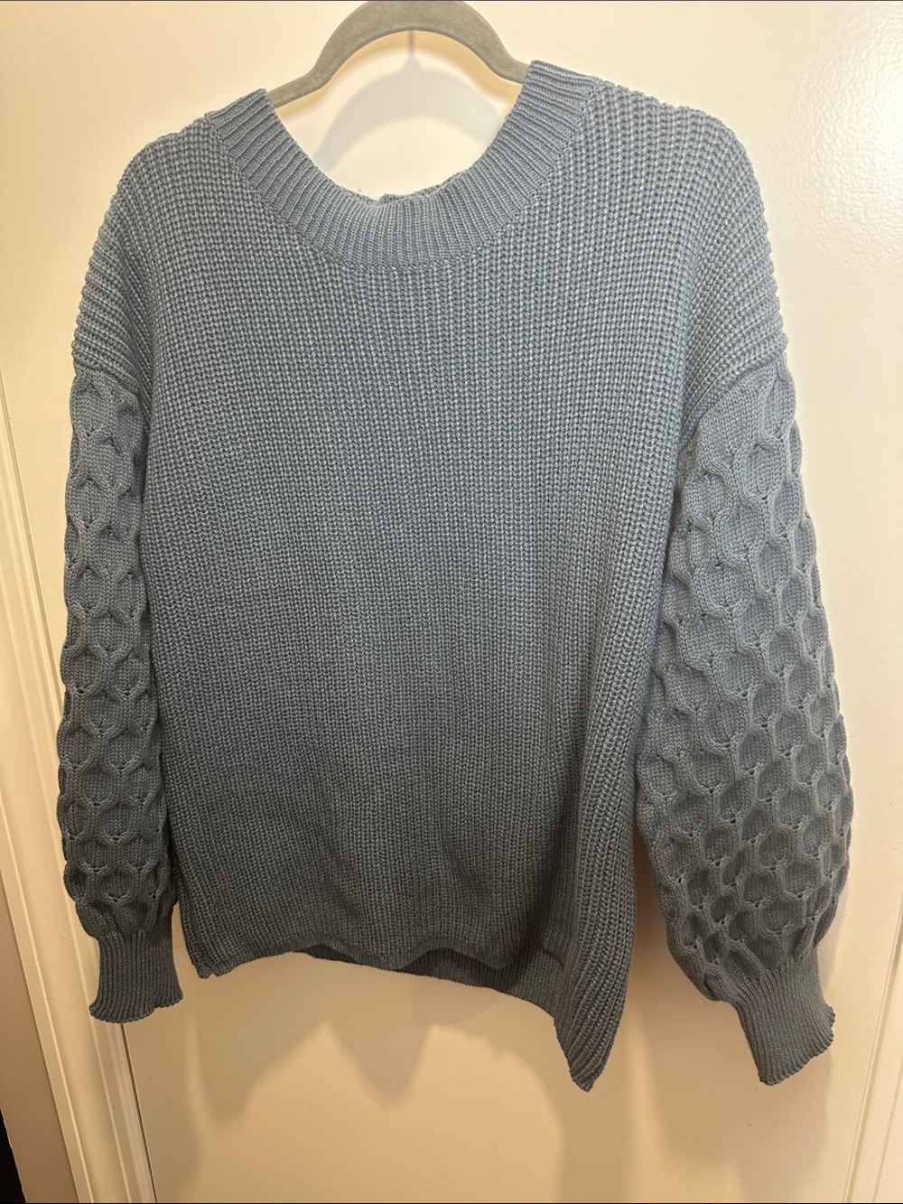 Textured Cable-Sleeve Crewneck Sweater in Dusty Blue (57)